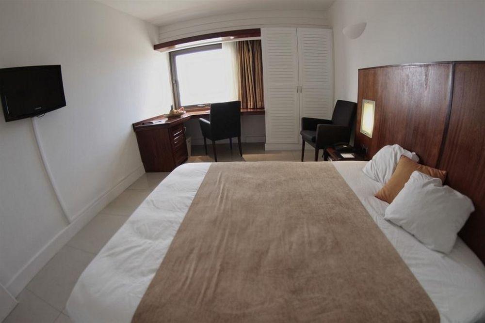 Hotel Le Saint Denis Ruang foto